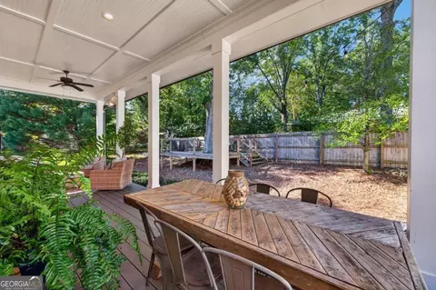 Exterior - 802 Bacon St, Madison, GA 30650 photo 14 of 14