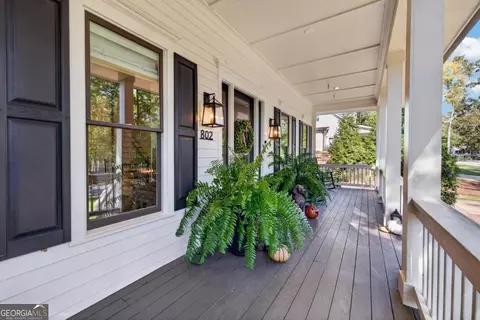 Exterior - 802 Bacon St, Madison, GA 30650 photo 2 of 14