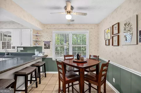 Dining - 109 Oakdale Dr, Lagrange, GA 30240 photo 3 of 3