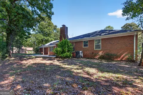 Exterior - 109 Oakdale Dr, Lagrange, GA 30240 photo 7 of 11