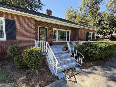 Exterior - 102 Zenith St, Dublin, GA 31021 photo 1 of 6