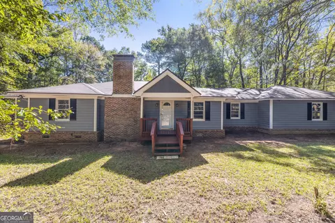 945 Deer Run Dr, Ellerslie, GA 31807