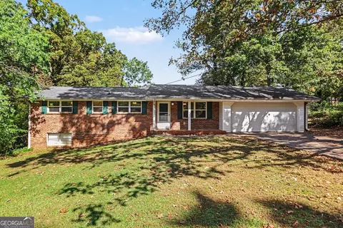 6322 Pine Frost Dr, Douglasville, GA 30135