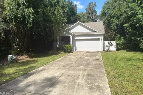 351 E Retta St, De Leon Springs, FL 32130