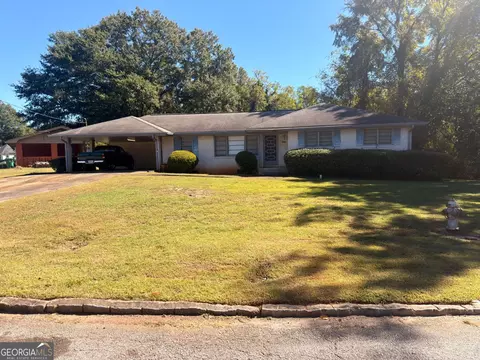 2374 Woodcastle Ln, Atlanta, GA 30316