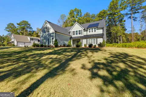 Exterior - 125 Windchime Way, Tyrone, GA 30290 photo 10 of 13