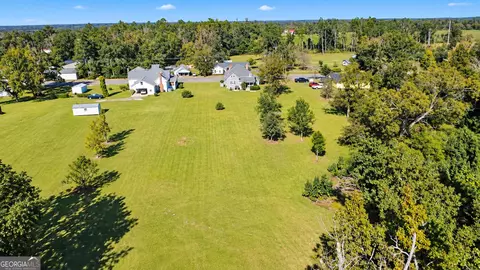 View/Area - 142 E Broad St, Uvalda, GA 30473 photo 1 of 1