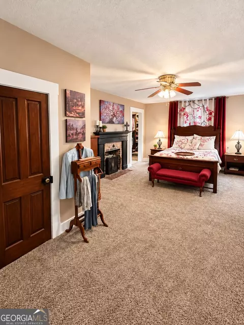 Bedroom - 142 E Broad St, Uvalda, GA 30473 photo 1 of 4