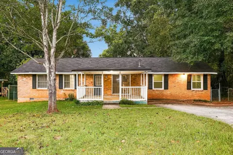 248 Essex Dr, Jonesboro, GA 30238