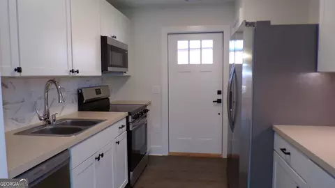 Entry Way - 49 Maynard St #500E, Winder, GA 30680 photo 2 of 2