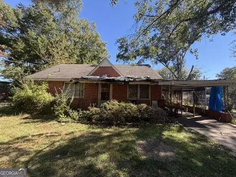 308 Cherokee Cir, Griffin, GA 30224