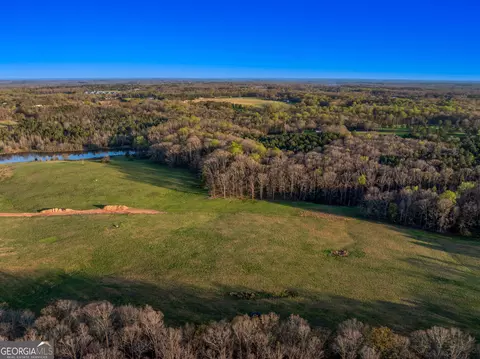 6 Legacy Ln, Hartwell, GA 30643