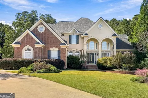 5 Whipporwill Dr, Oxford, GA 30054
