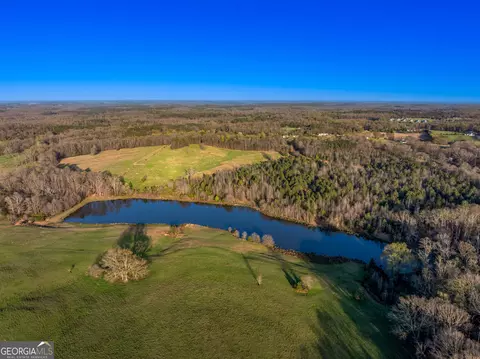 4 Legacy Ln, Hartwell, GA 30643