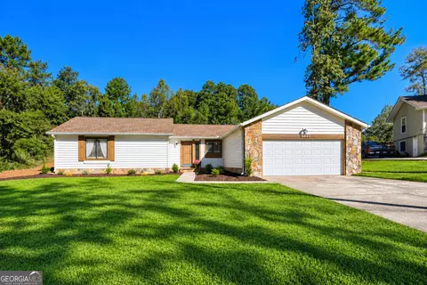 5271 Sunset Trl, Marietta, GA 30068