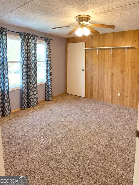 124 Cherokee Dr, Jackson, GA 30233 photo 4
