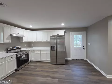 Kitchen - 49 Argo, Toccoa, GA 30577 photo 4 of 6