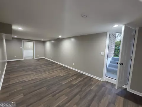 Living - 49 Argo, Toccoa, GA 30577 photo 5 of 5