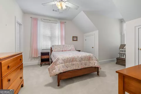 Bedroom - 284 Laurel Place Dr, Cornelia, GA 30531 photo 6 of 7