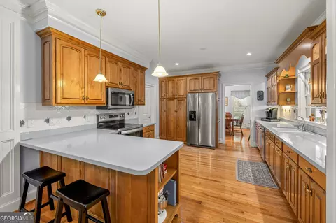 Kitchen - 284 Laurel Place Dr, Cornelia, GA 30531 photo 3 of 3
