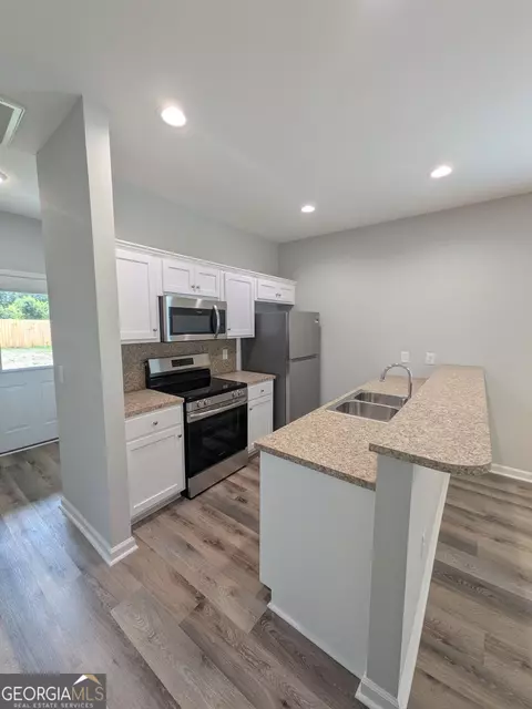 Kitchen - 1348 16th St, Columbus, GA 31901 photo 2 of 3