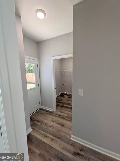 Entry Way - 1348 16th St, Columbus, GA 31901 photo 2 of 2