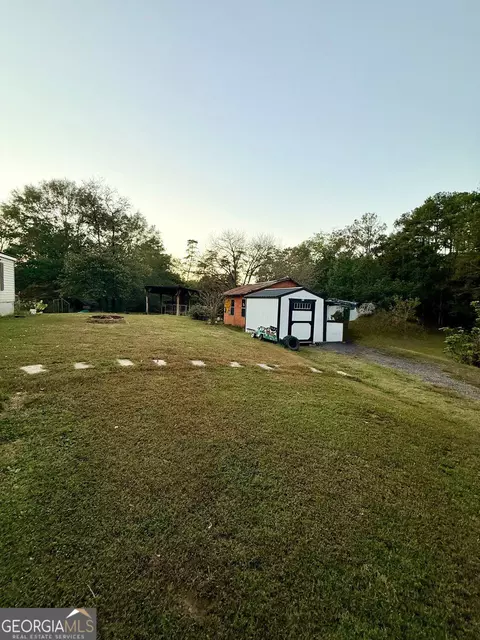 711 B Johnson Rd SE, Fairmount, GA 30139 photo 3