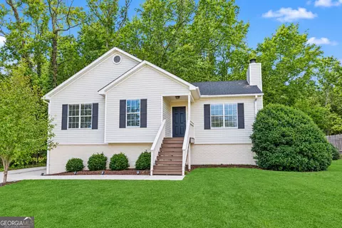 132 Peeks Crossing Dr, Senoia, GA 30276