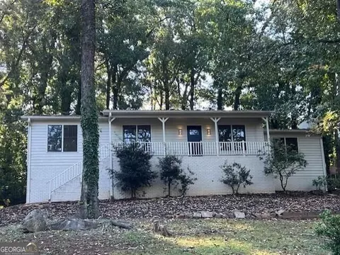 562 Hidden Hills Ct, Marietta, GA 30066