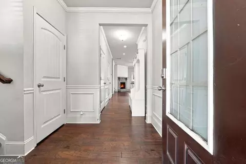 6623 Rivergreen Rd, Flowery Branch, GA 30542