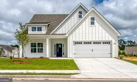 100 Redhaven Dr, Senoia, GA 30276