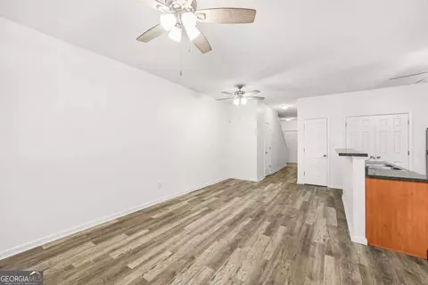 Living - 11487 S Glen St, Hampton, GA 30228 photo 5 of 6