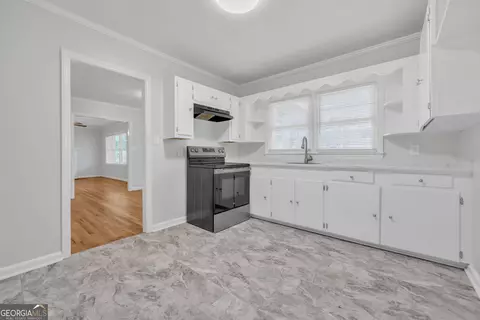 Kitchen - 317 E Broad St, Winder, GA 30680 photo 1 of 2