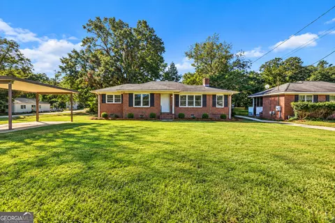 Other - 317 E Broad St, Winder, GA 30680 photo 5 of 14