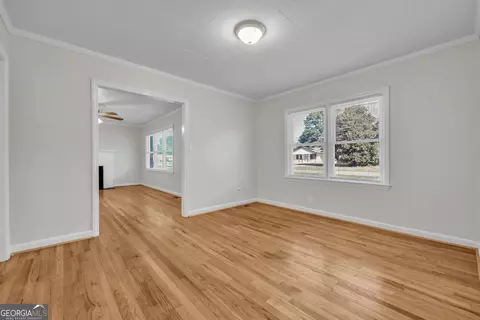 Living - 317 E Broad St, Winder, GA 30680 photo 7 of 7