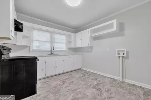 Other - 317 E Broad St, Winder, GA 30680 photo 9 of 14