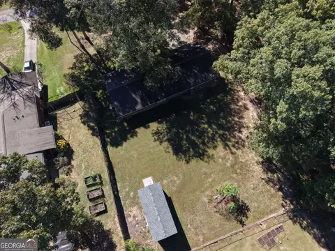 Exterior - 31 Camelia Rd, Rome, GA 30161 photo 7 of 11