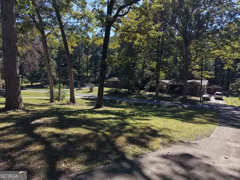 Exterior - 31 Camelia Rd, Rome, GA 30161 photo 10 of 11