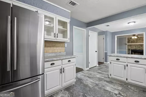 Kitchen - 224 Ryan Rd, Winder, GA 30680 photo 8 of 8