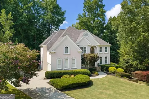 765 Falls Landing Ct, Alpharetta, GA 30022