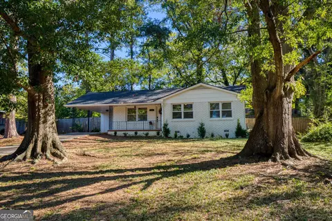 434 Afton Dr, Roswell, GA 30075