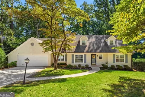 795 Spalding Dr, Sandy Springs, GA 30328