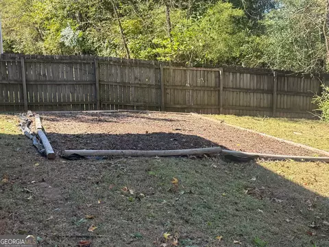 Exterior - 1026 Misty Meadows Pt, Hampton, GA 30228 photo 5 of 7