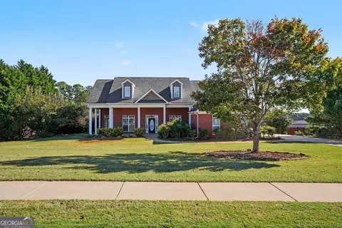 Exterior - 70 Austin Dr, Williamson, GA 30292 photo 3 of 14