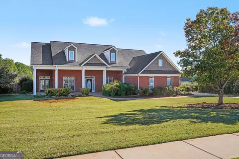 Exterior - 70 Austin Dr, Williamson, GA 30292 photo 2 of 14