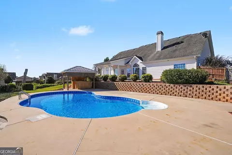 Exterior - 70 Austin Dr, Williamson, GA 30292 photo 12 of 14