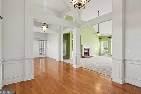 Entry Way - 70 Austin Dr, Williamson, GA 30292 photo 3 of 3