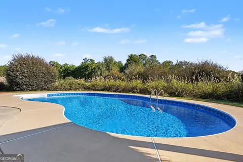 Exterior - 70 Austin Dr, Williamson, GA 30292 photo 11 of 14