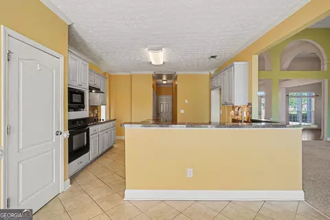 Kitchen - 70 Austin Dr, Williamson, GA 30292 photo 5 of 5