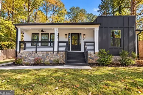 2193 Park Ter, College Park, GA 30337